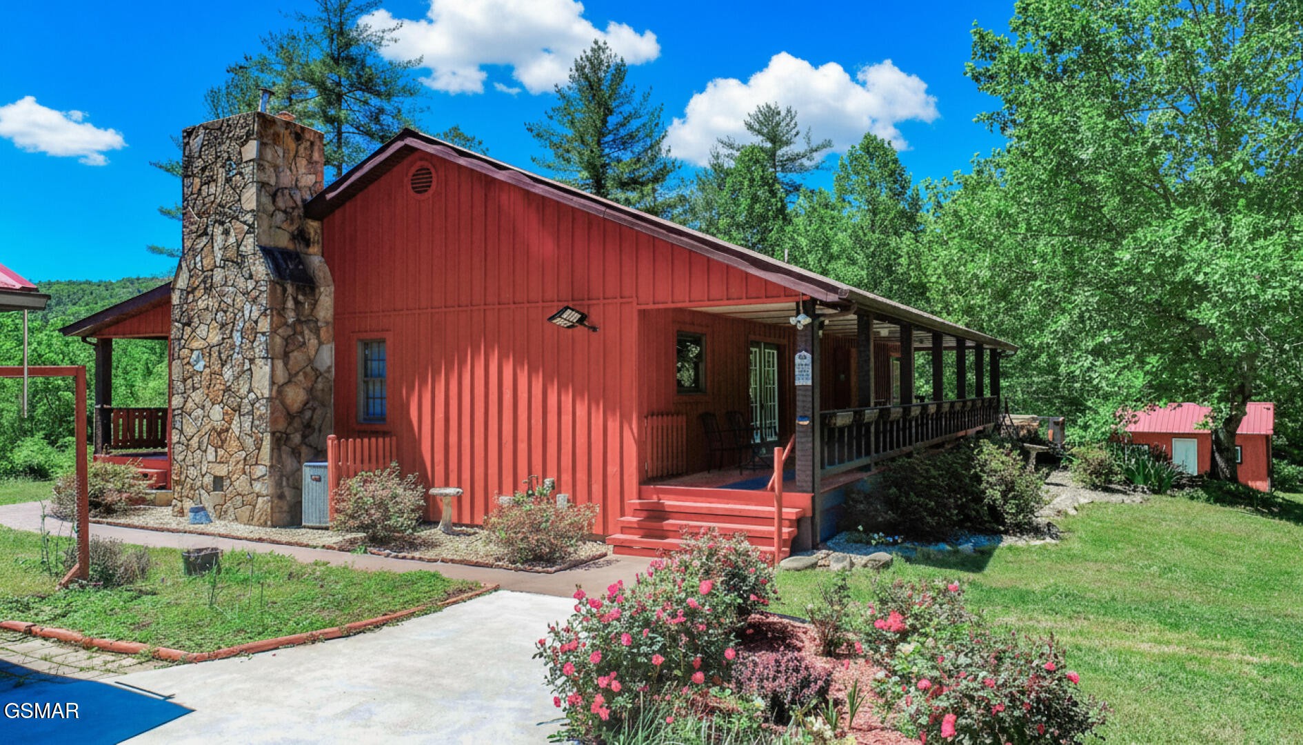 1211 Punkton Road Property Photo 2