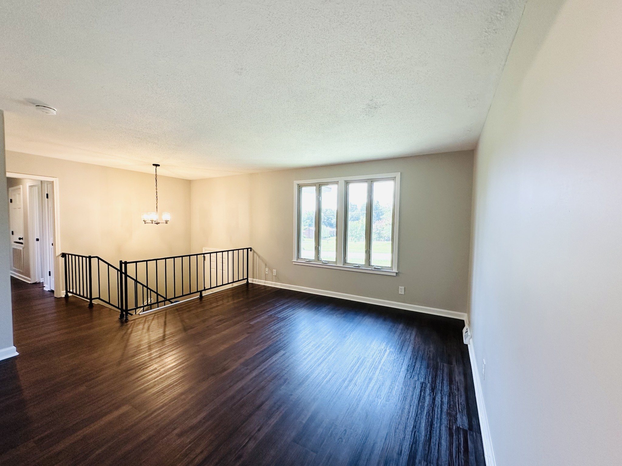 307 Bancroft Dr Property Photo 4