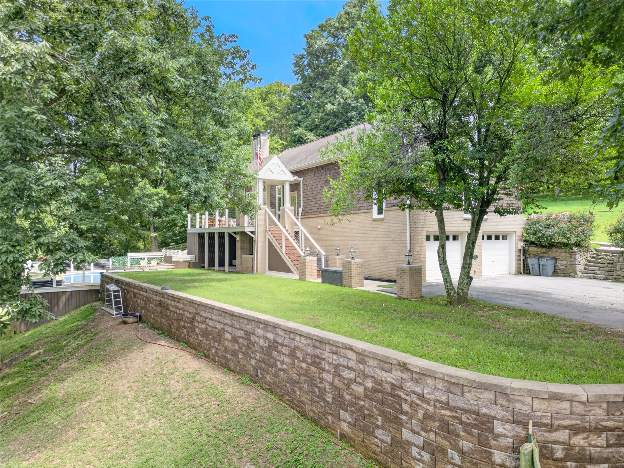 2519 Goose Creek Byp Property Photo 6