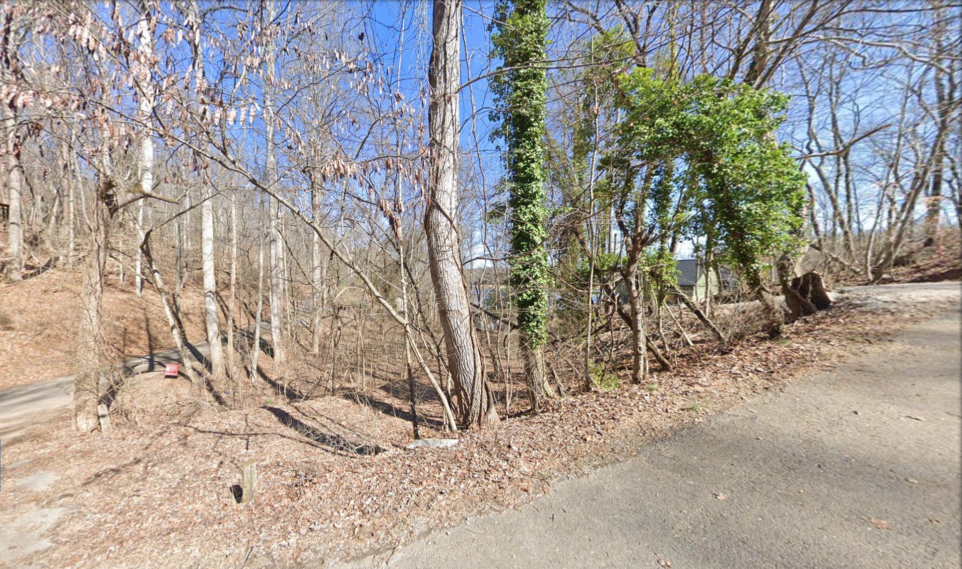 122 Engle Dr Property Photo 2