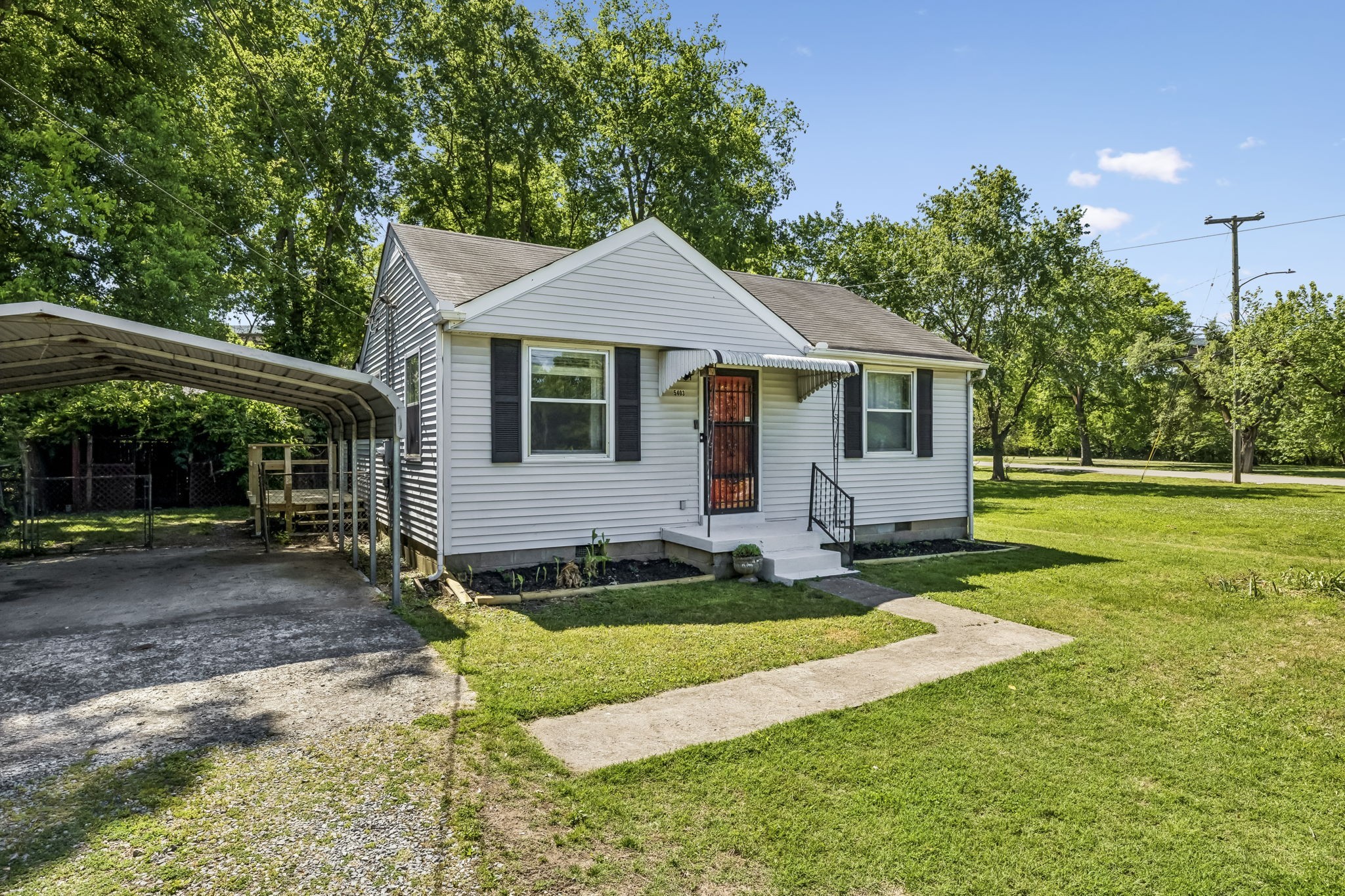 5403 Georgia Ave Property Photo 3