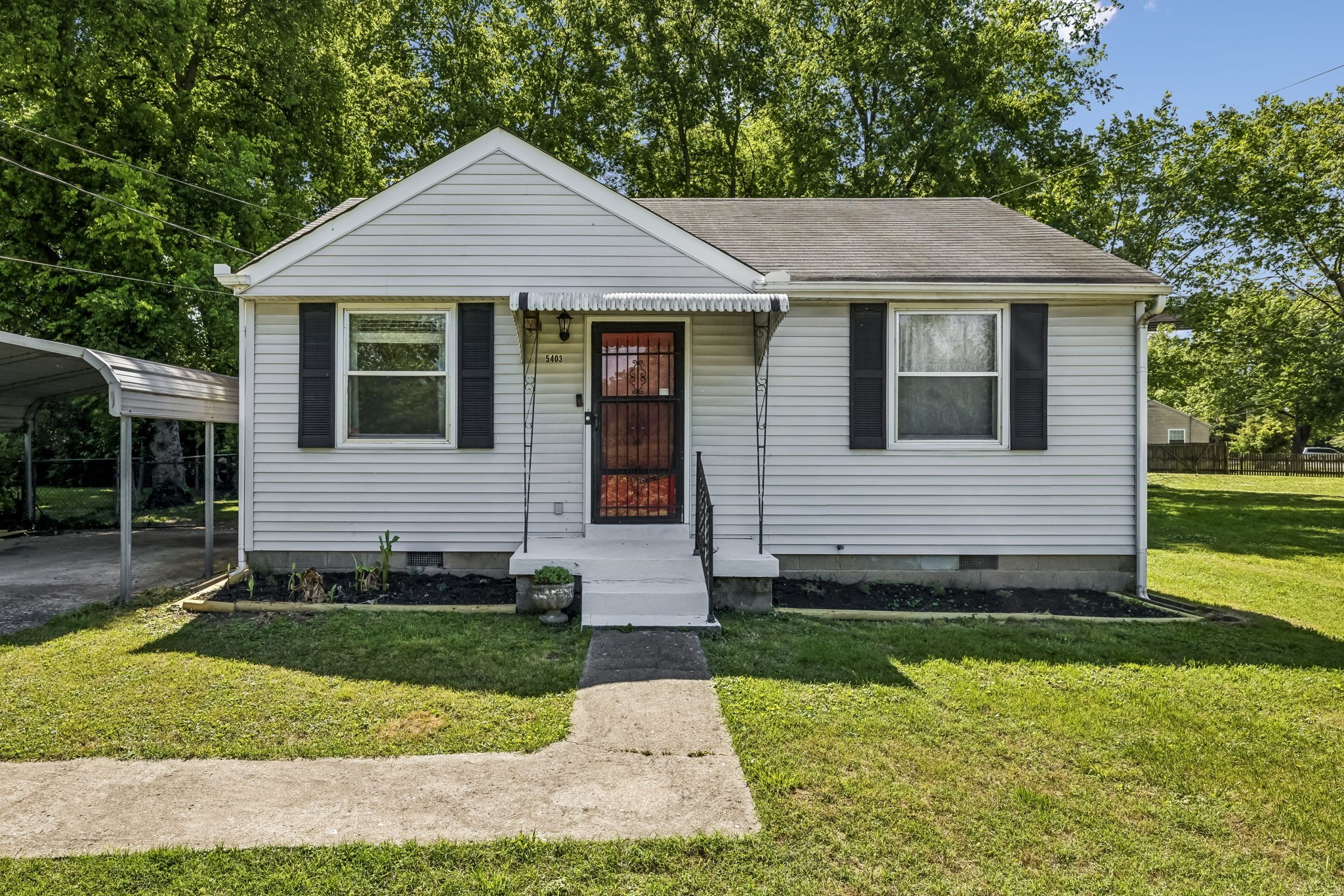 5403 Georgia Ave Property Photo 4