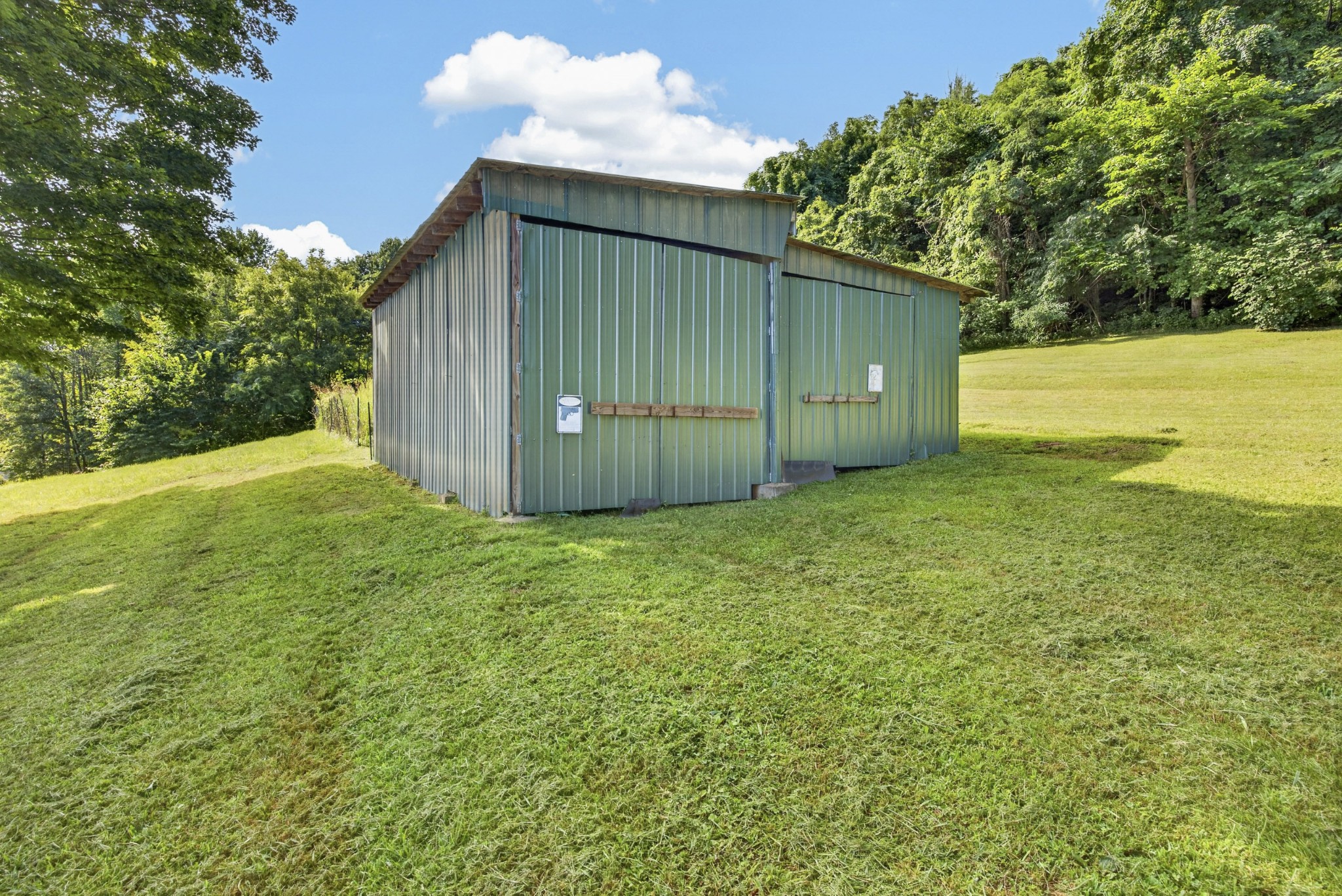 955 Livingston Boatdock Rd Property Photo 6