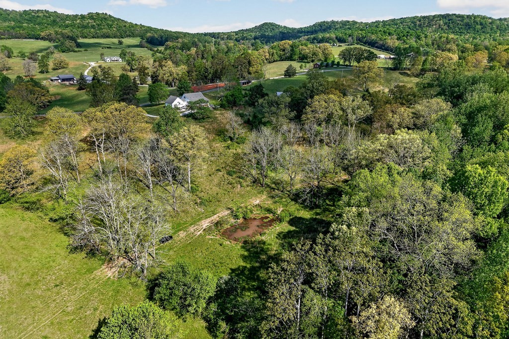 515 Jericho Rd Property Photo 9