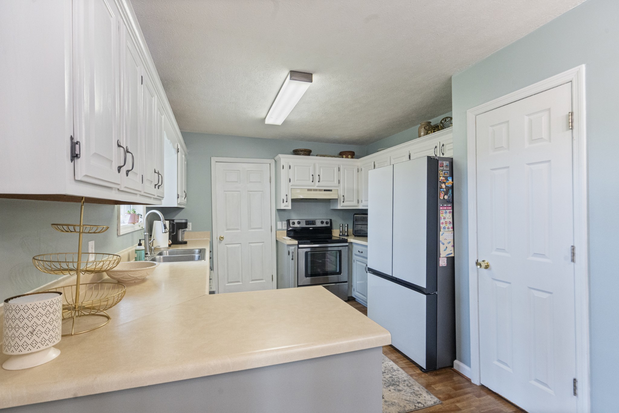 2122 Derrick Rd Property Photo 14