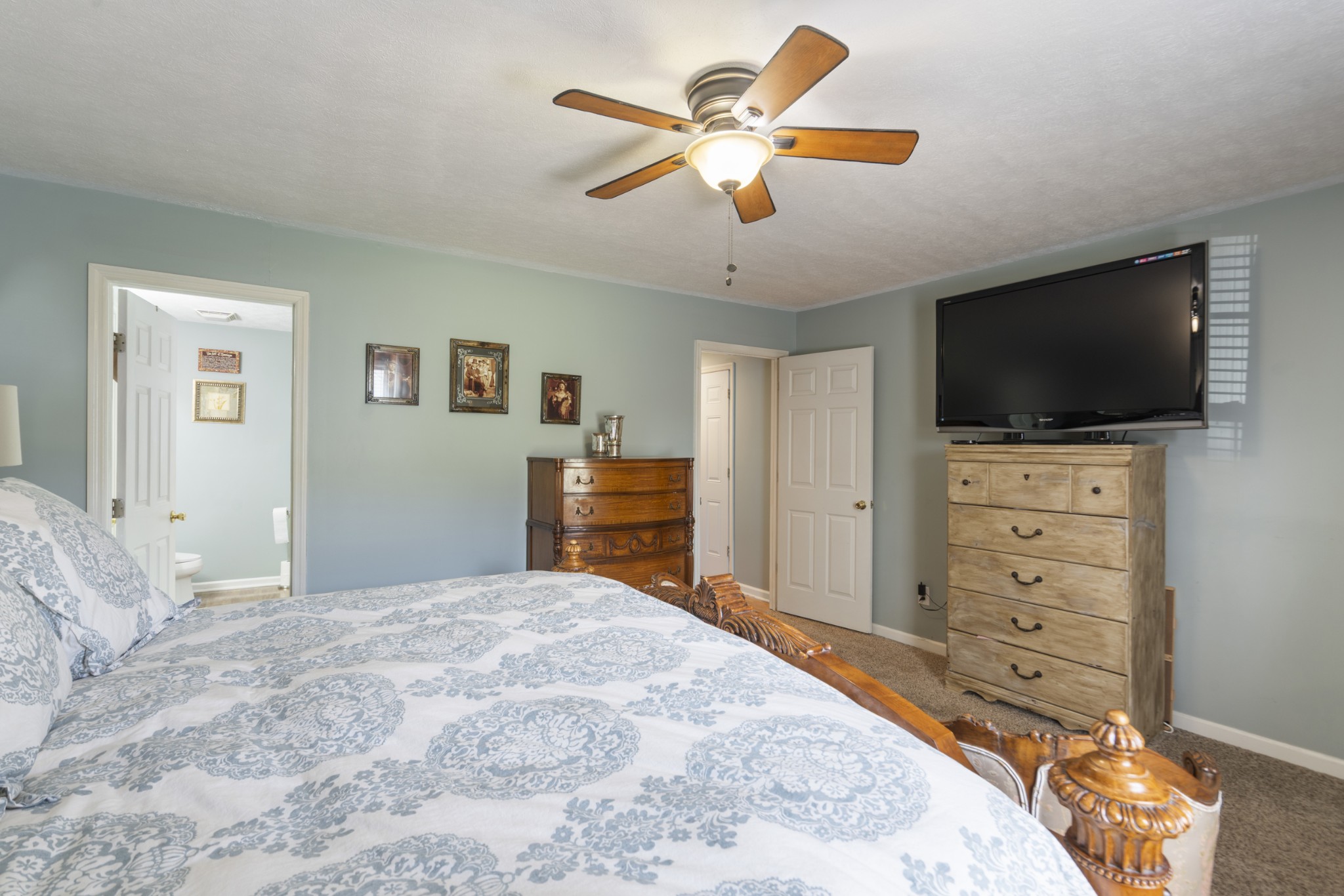 2122 Derrick Rd Property Photo 16