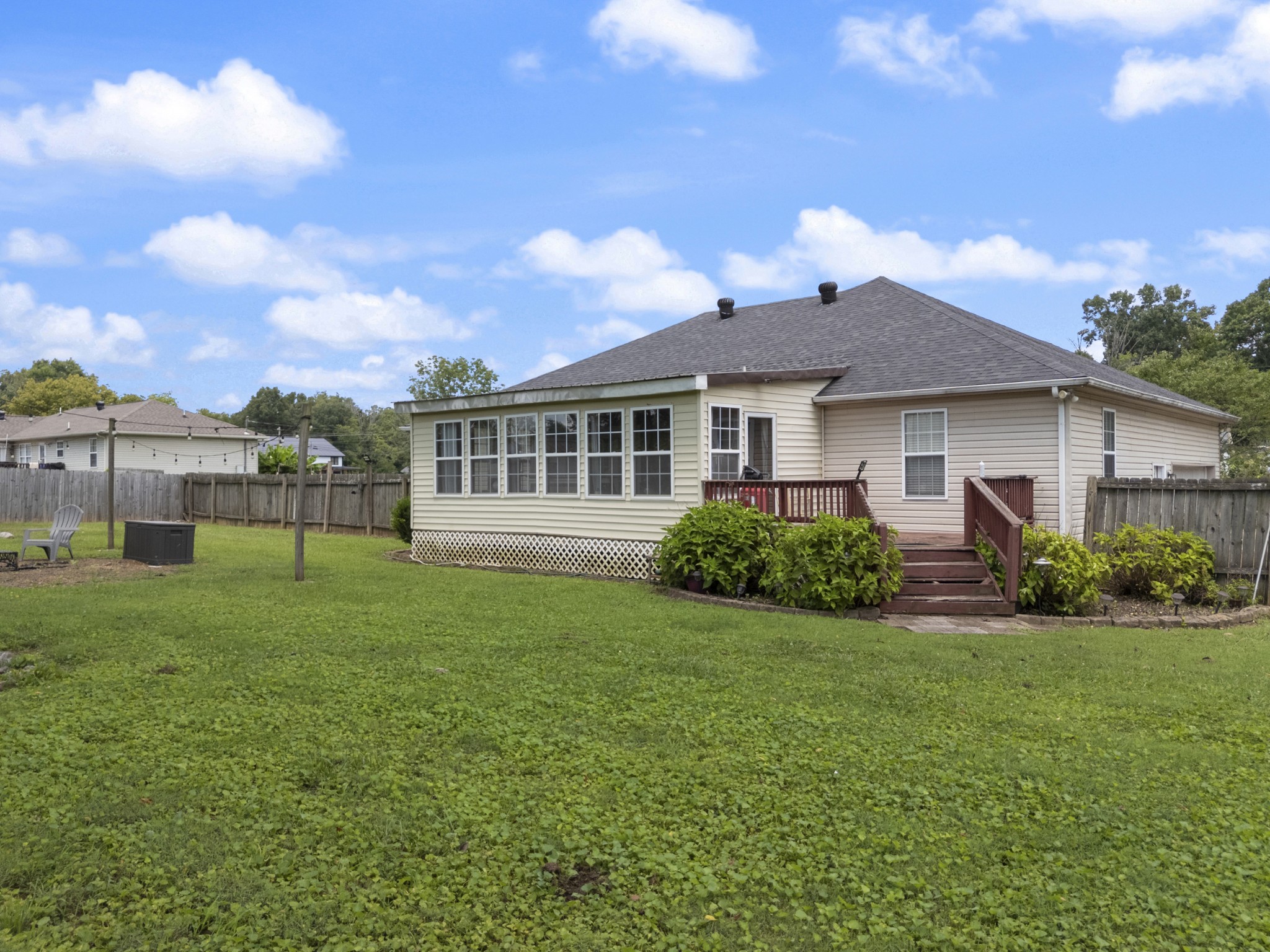 2122 Derrick Rd Property Photo 33