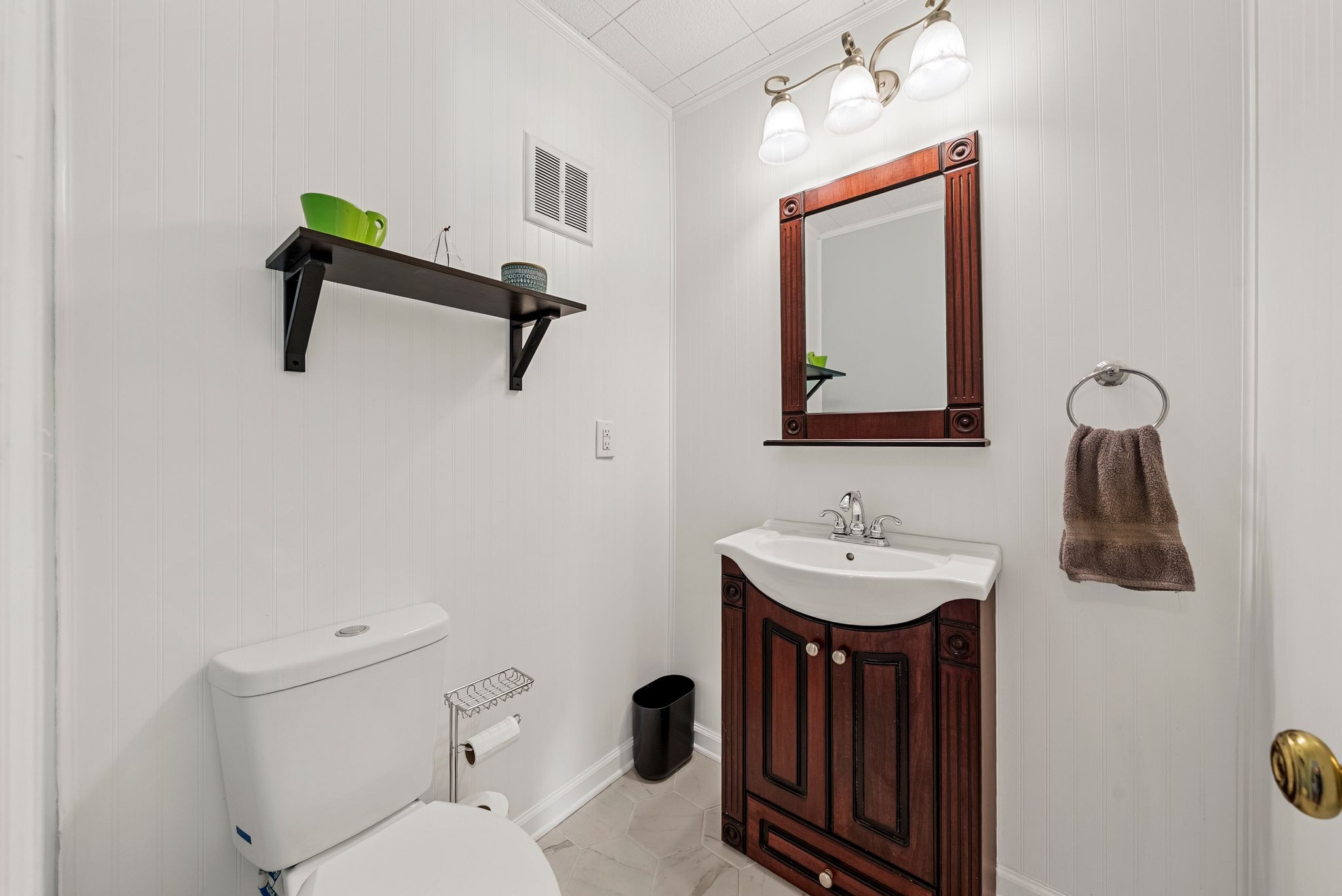 405 Raintree Pl Property Photo 15