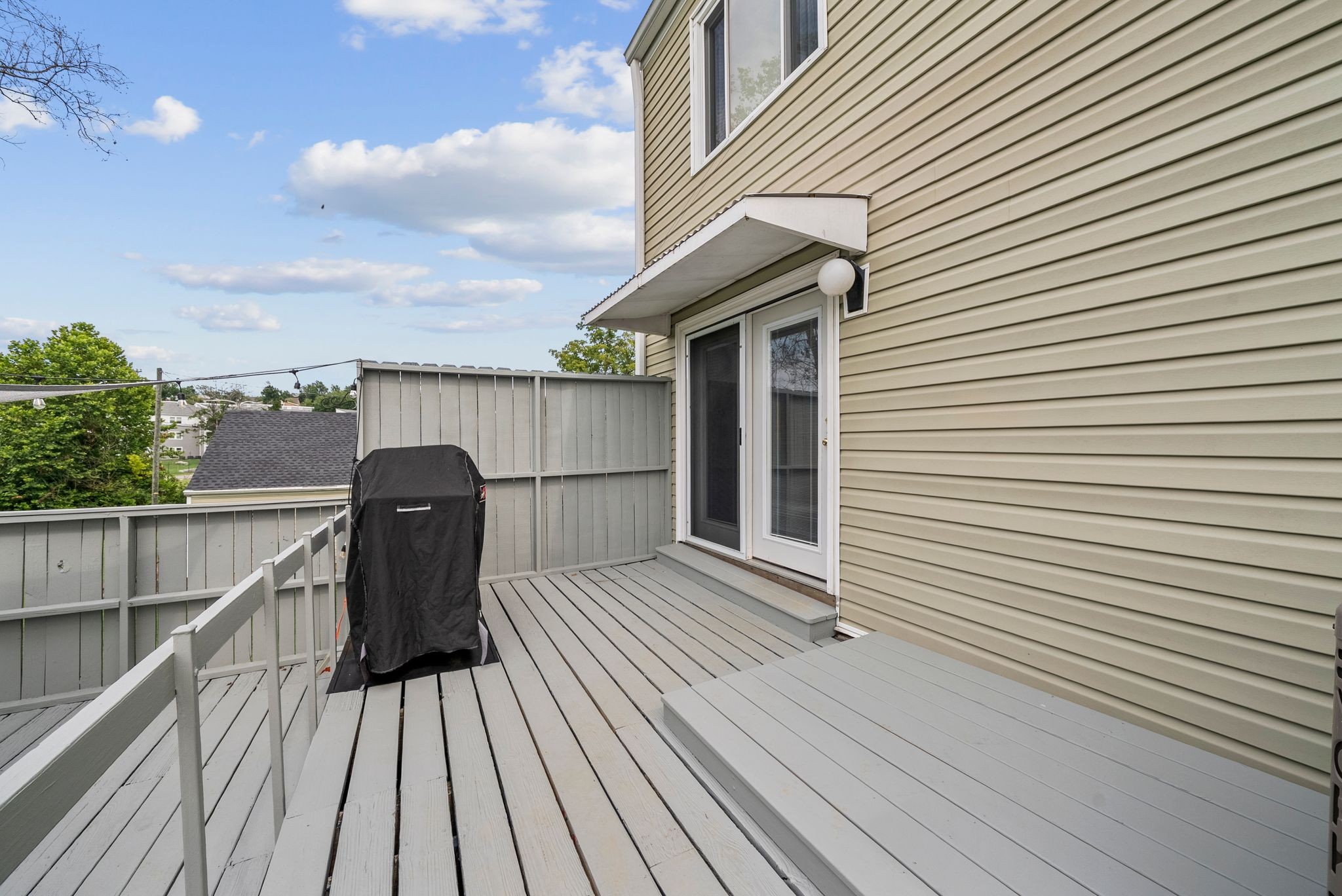 405 Raintree Pl Property Photo 18