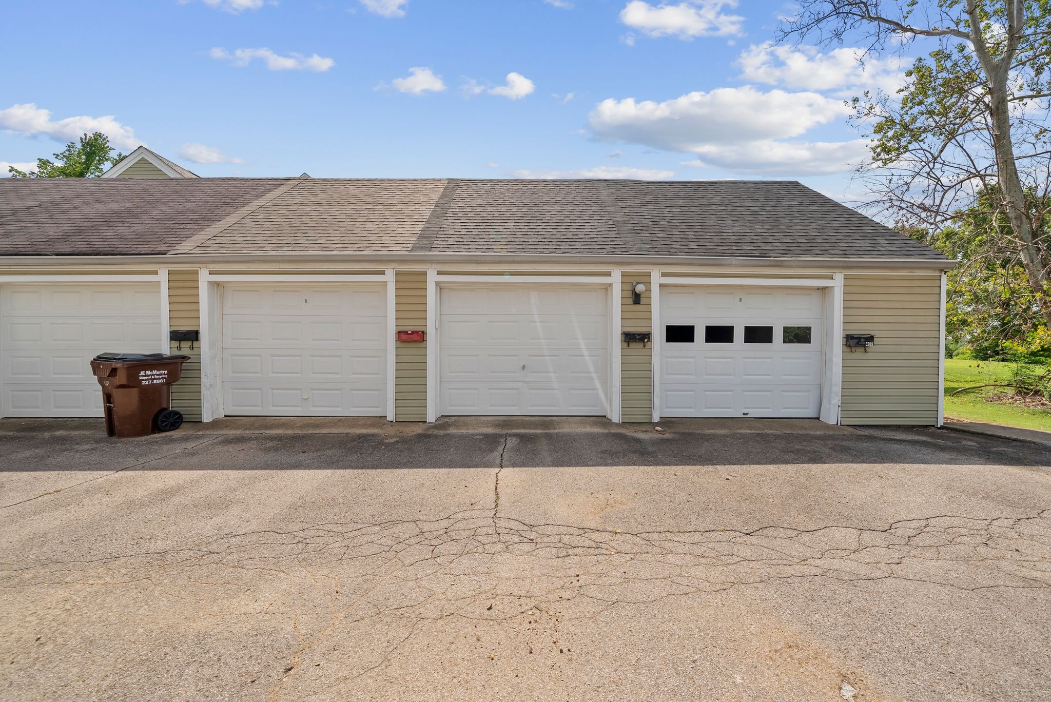 405 Raintree Pl Property Photo 22