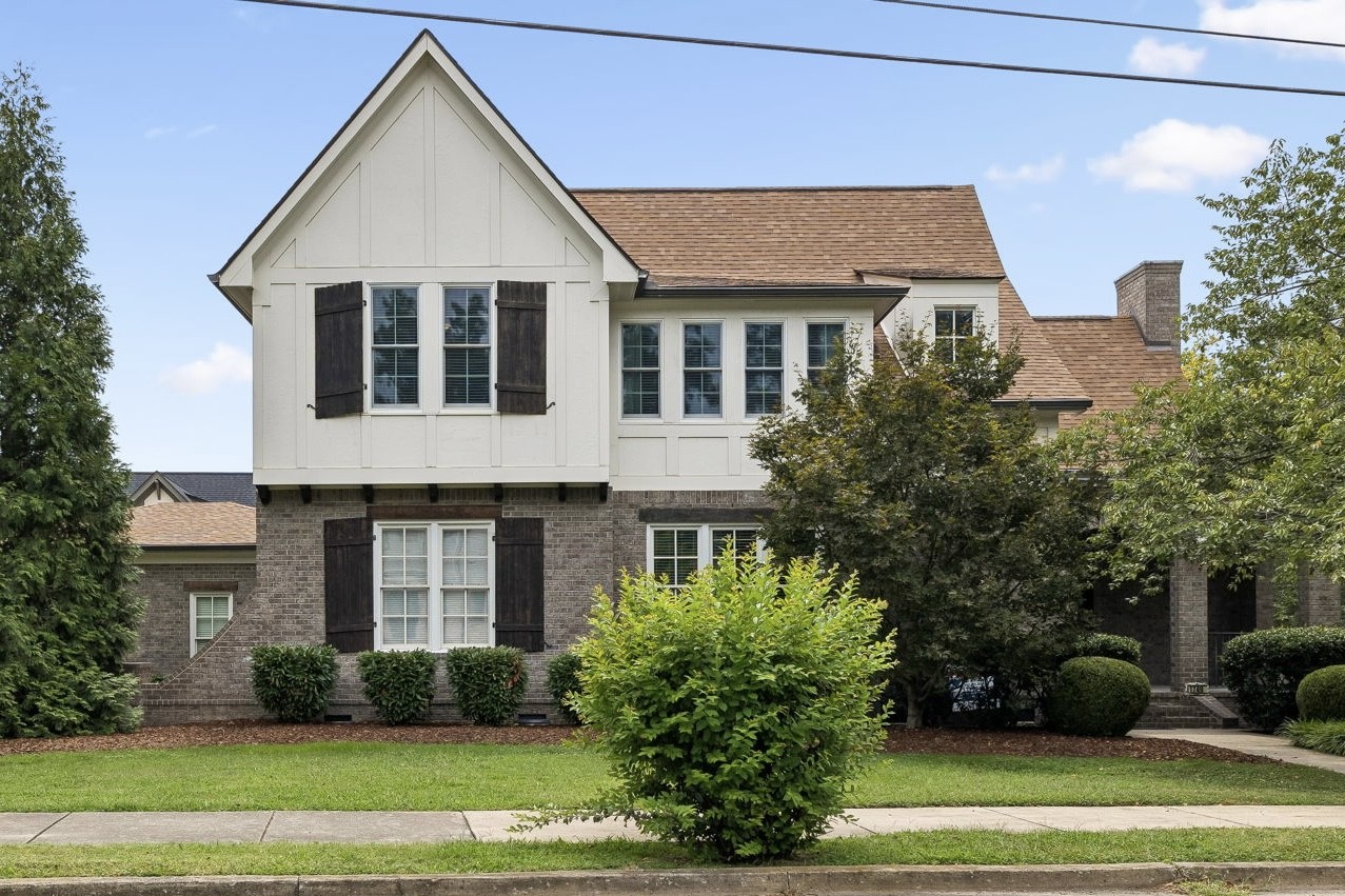 1749 Glen Echo Rd