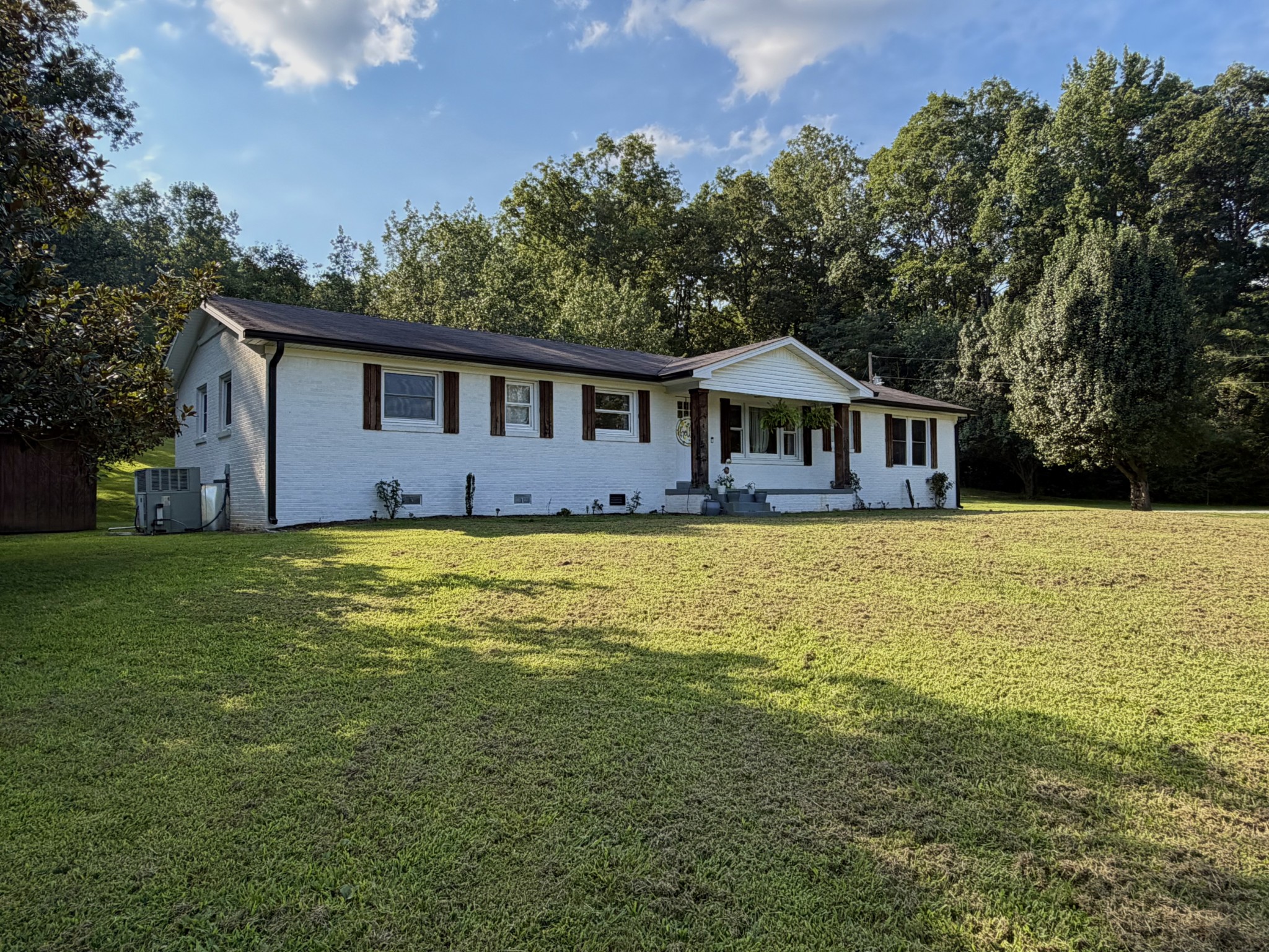 7165 Highway 13, S Property Photo 1