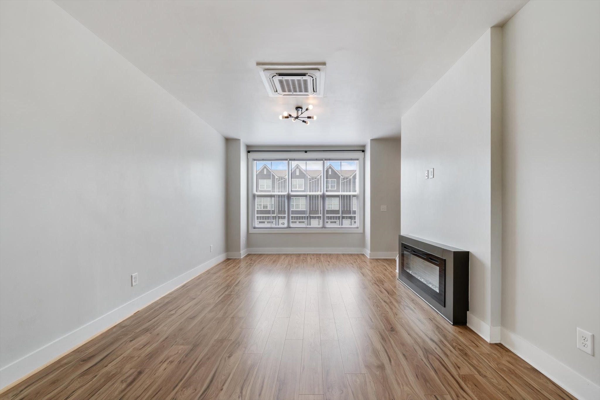 104 Harper Lndg Property Photo 6