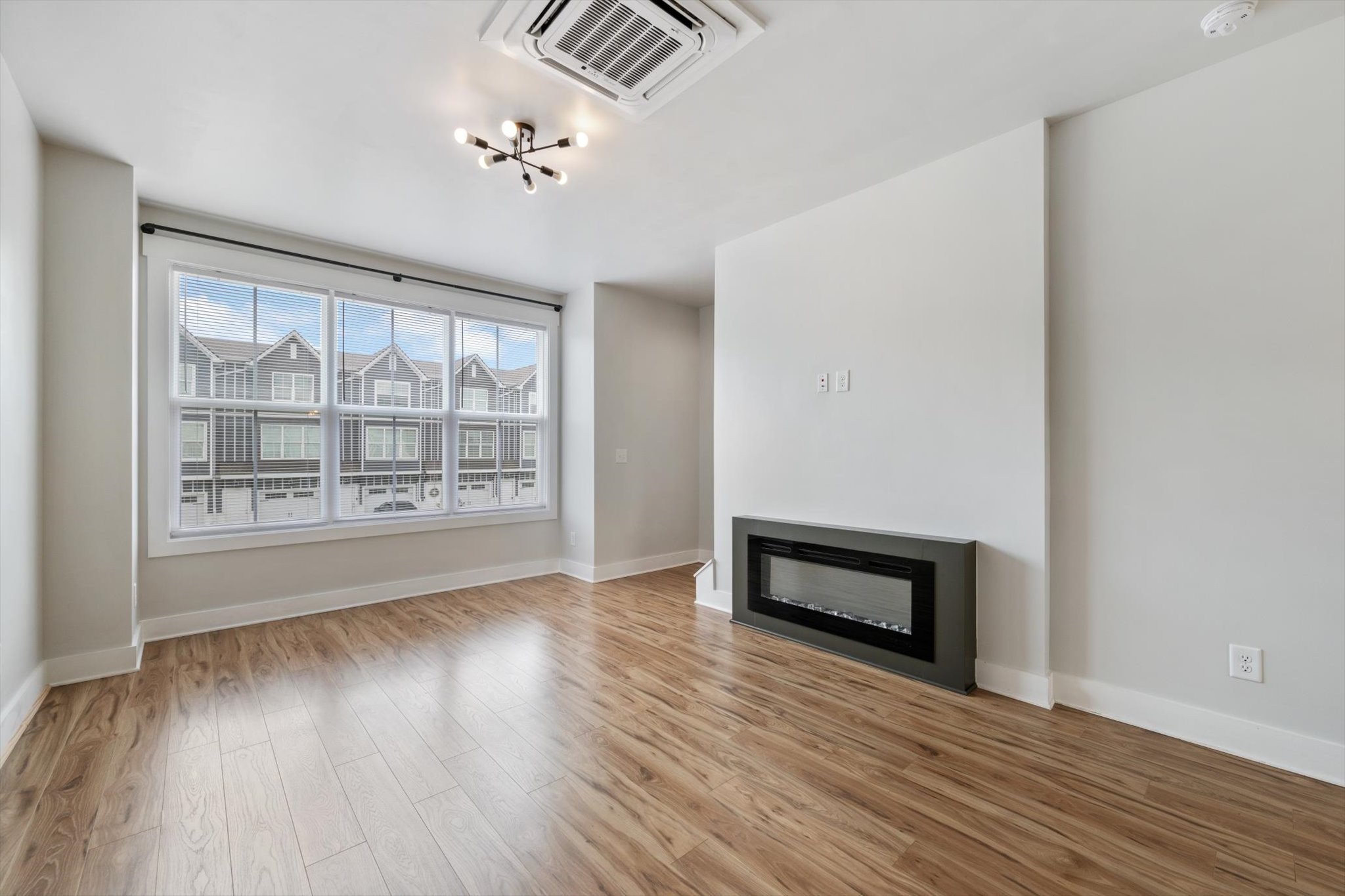 104 Harper Lndg Property Photo 6