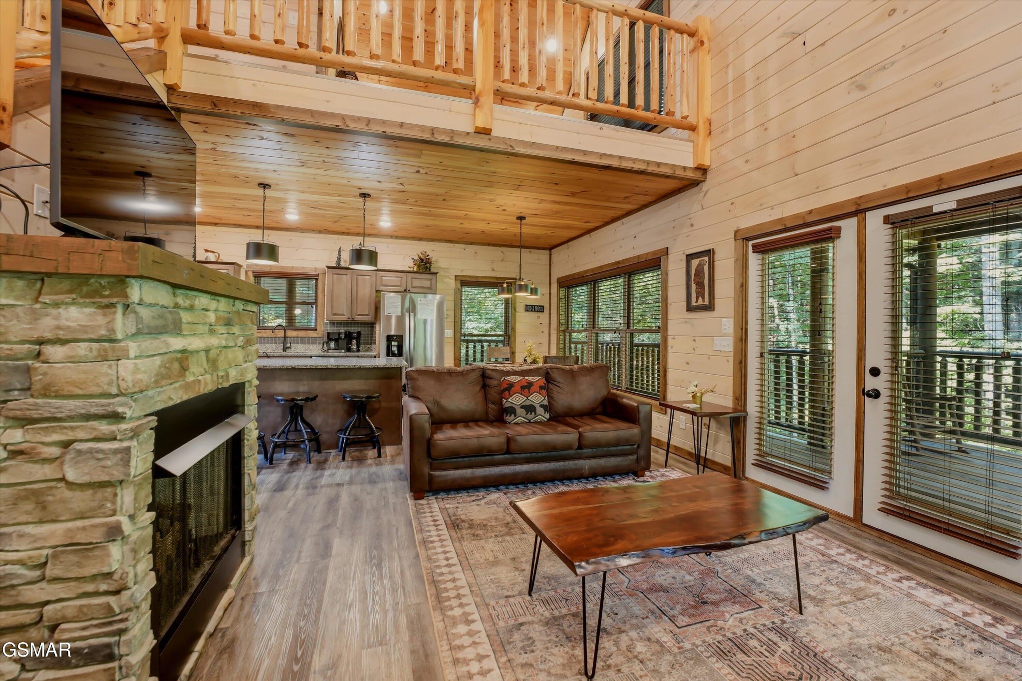 2108 Roscoe Court Property Photo 10