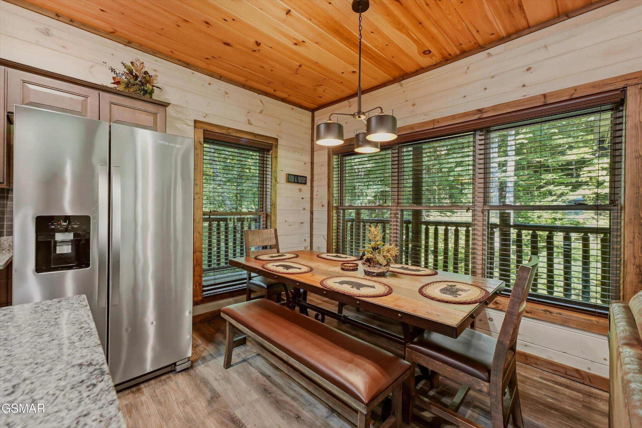 2108 Roscoe Court Property Photo 12