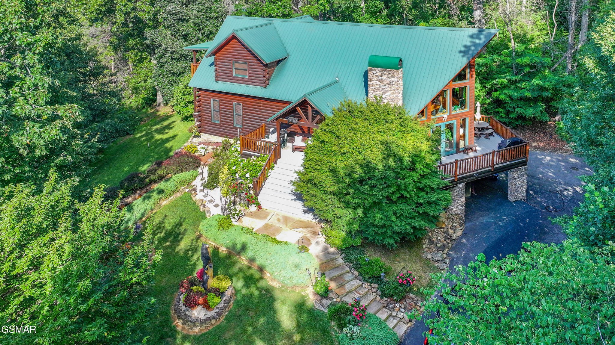 3341 Sugar Maple Loop Road Property Photo 1