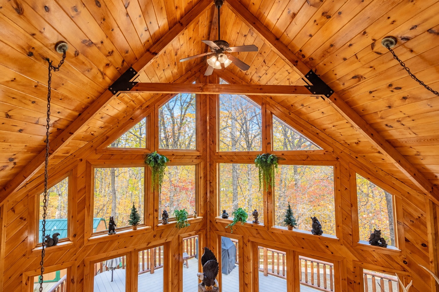 3341 Sugar Maple Loop Road Property Photo 9