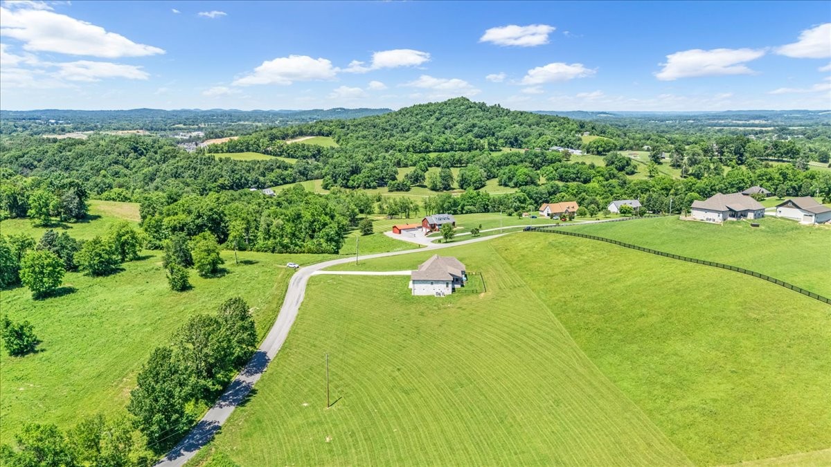 1301 Whiteside Hill Rd Property Photo 44