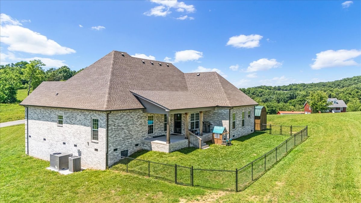 1301 Whiteside Hill Rd Property Photo 46