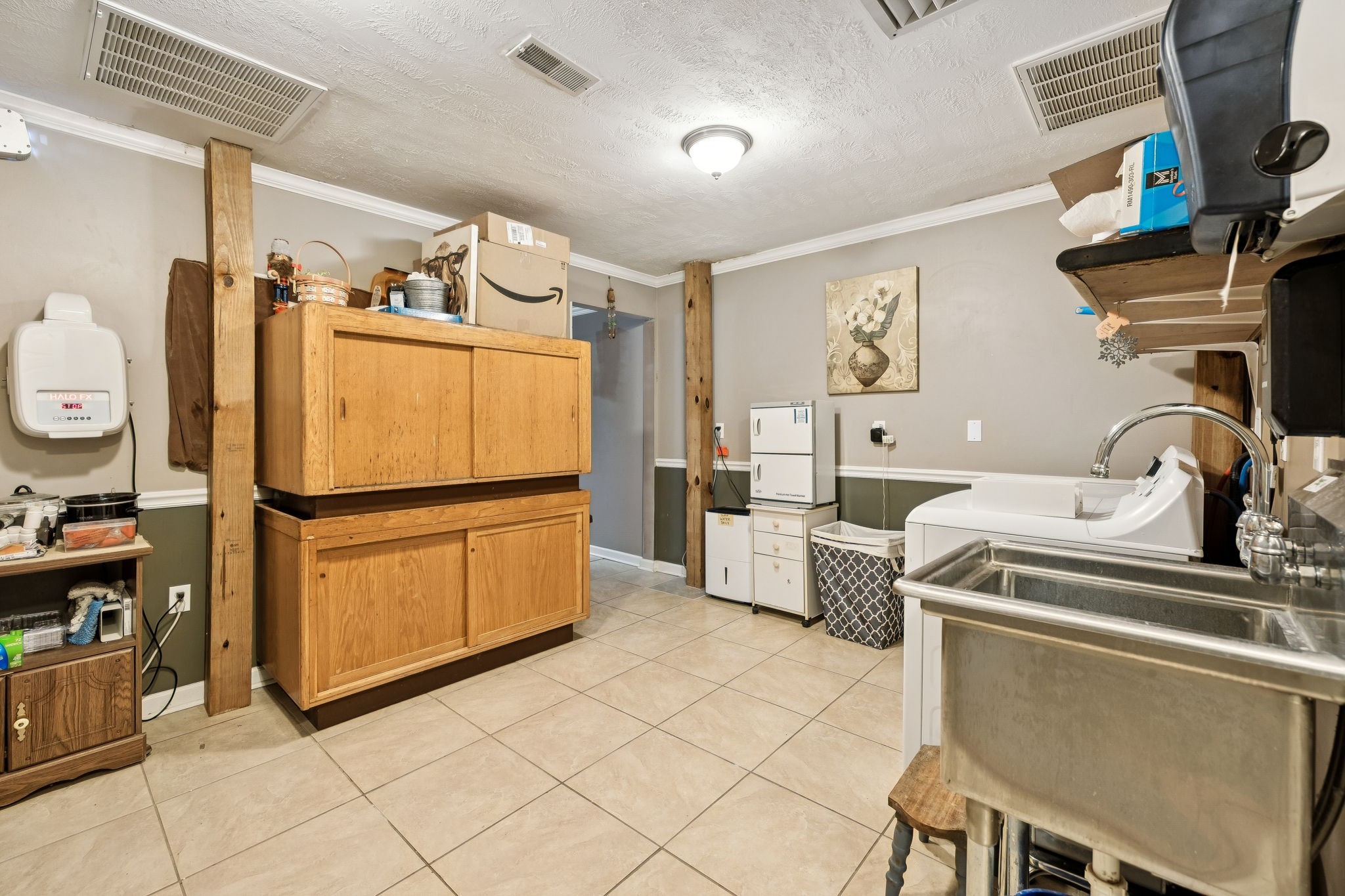 220 Public Sq Property Photo 21