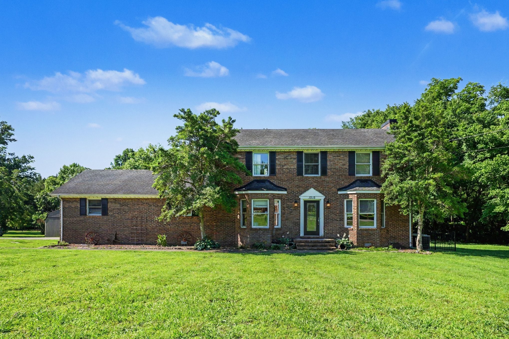 1515 Gina Lynn Dr Property Photo 1
