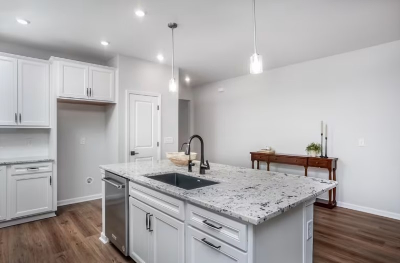 479 Brownstone Street Property Photo 16