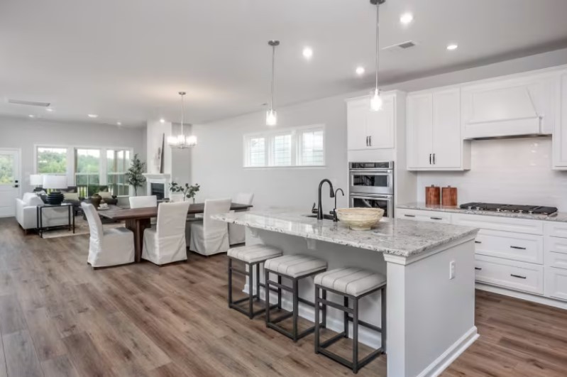479 Brownstone Street Property Photo 18