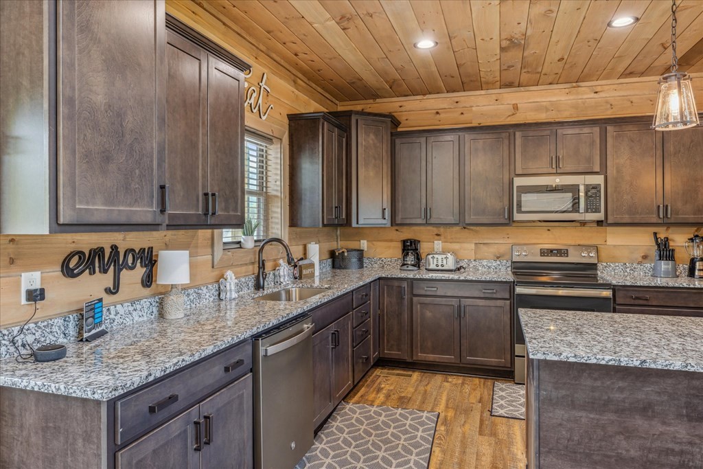 2829 Red Sky Drive Property Photo 13
