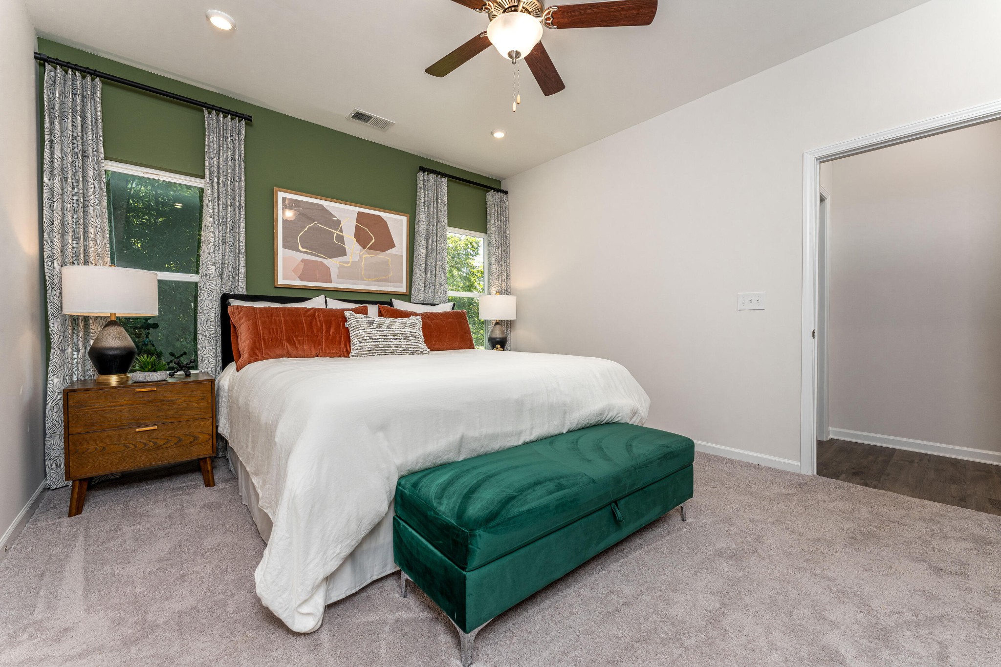 2762 Upton Court Property Photo 8