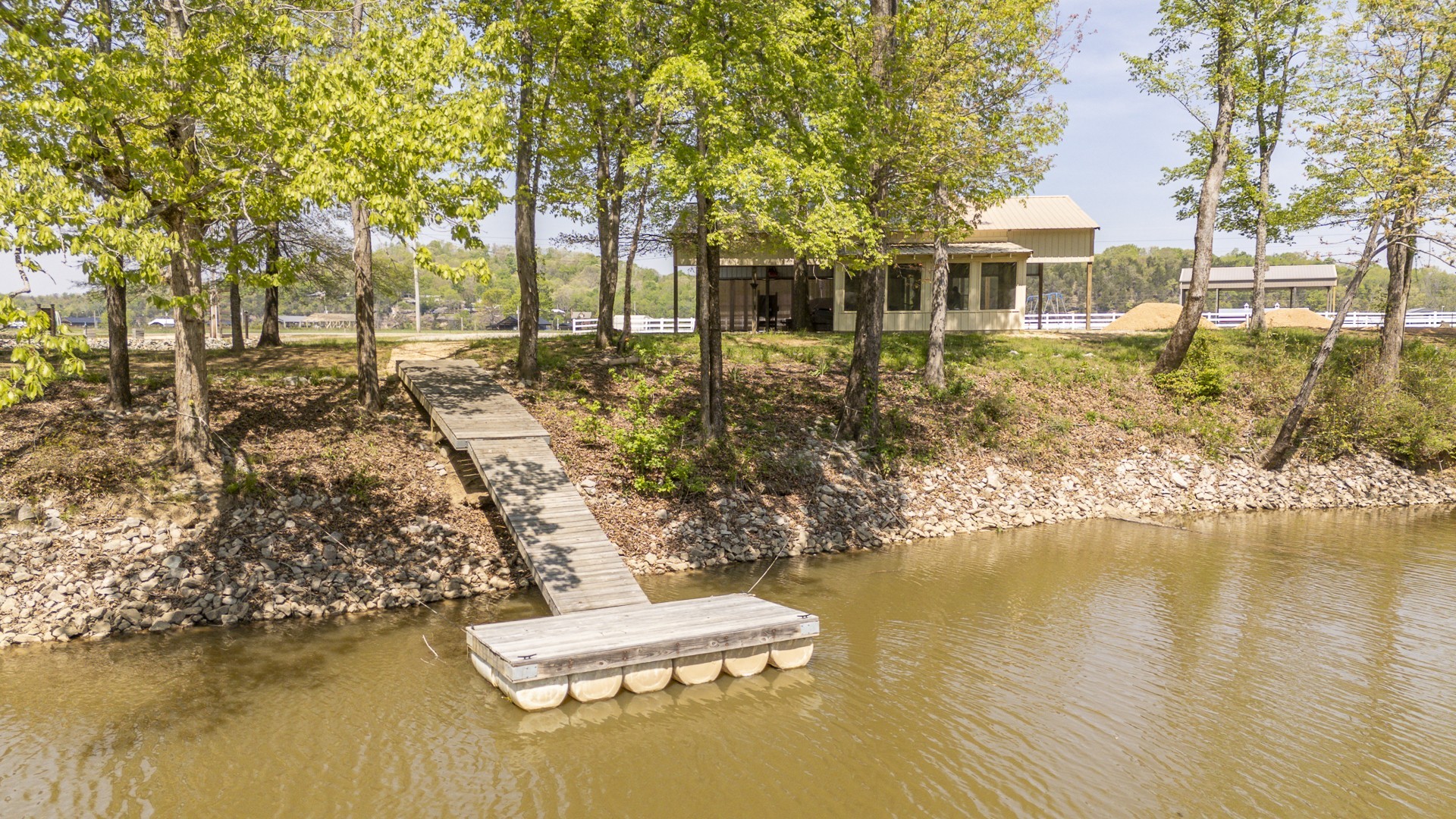 368 Duck Blind Rd Property Photo 1