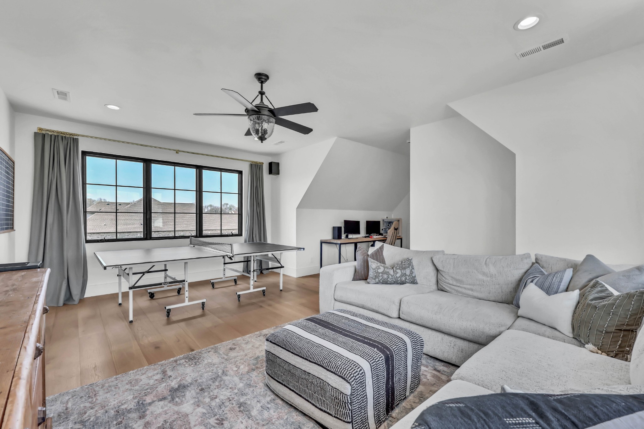 4872 Royal View Way Property Photo 47