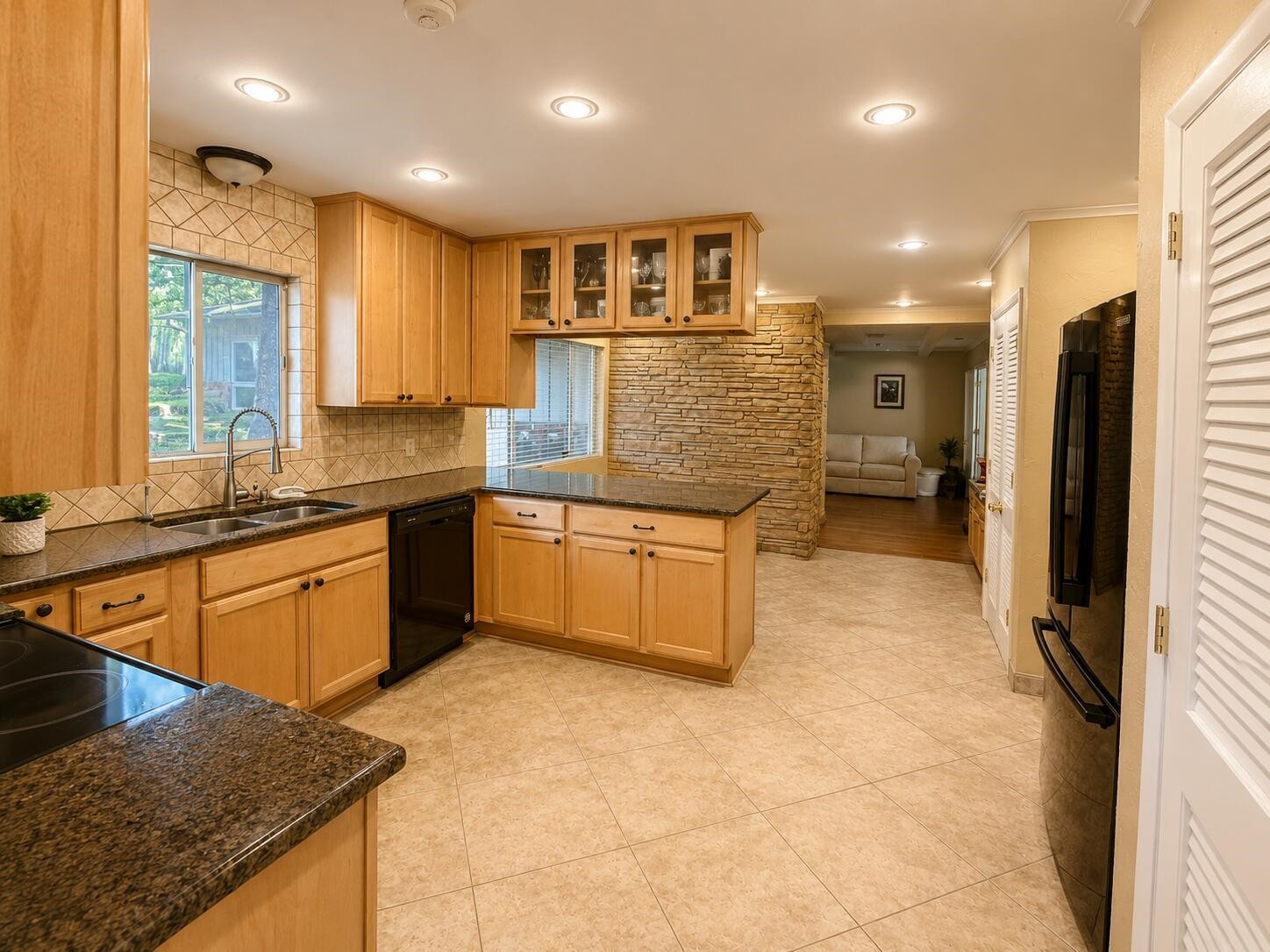 5680 N Angela Rd Property Photo 19