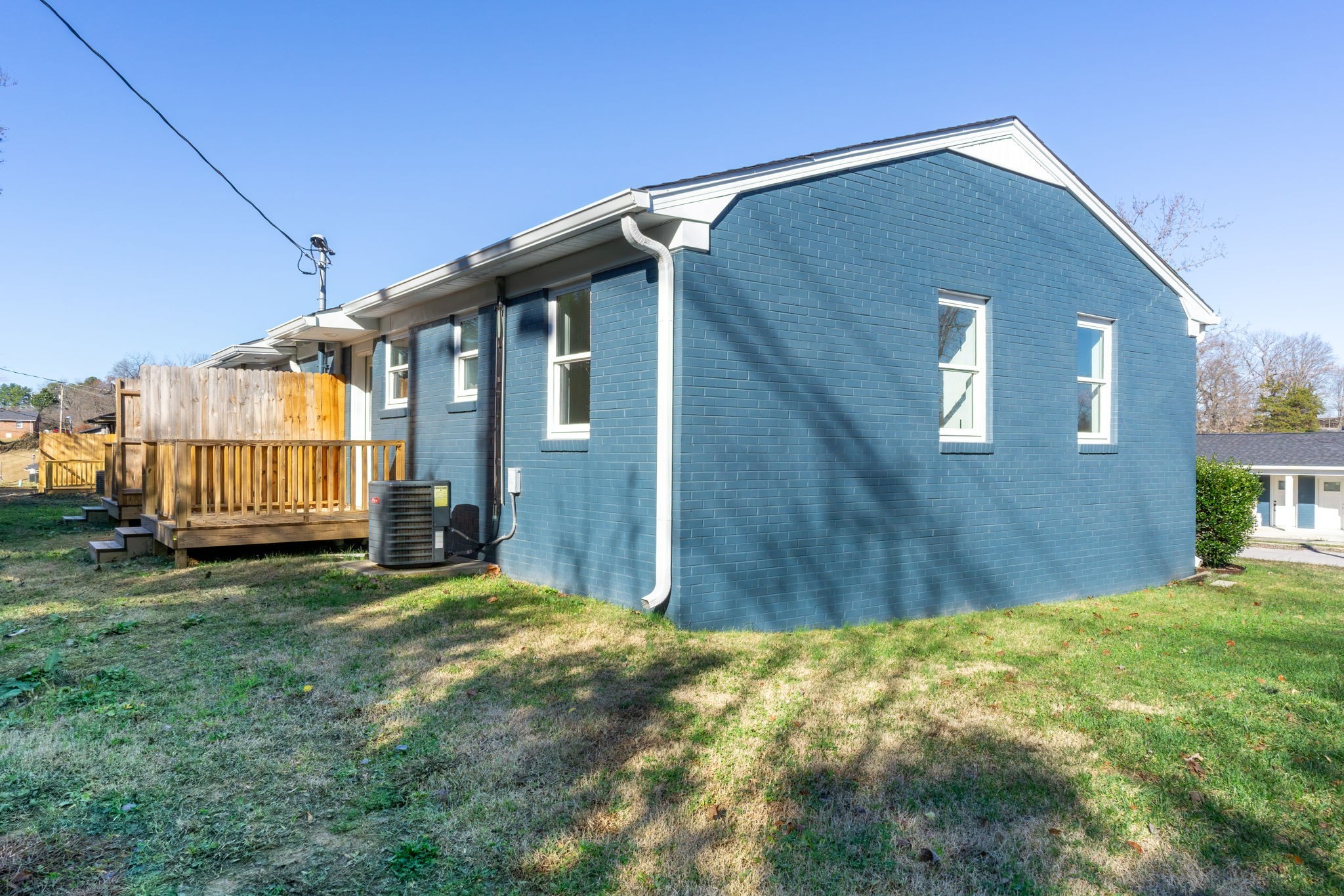 154 Boatman St Property Photo 15