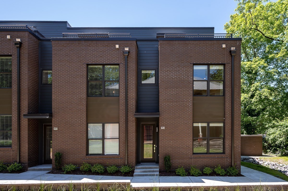 900 Meridian Street Property Photo 1
