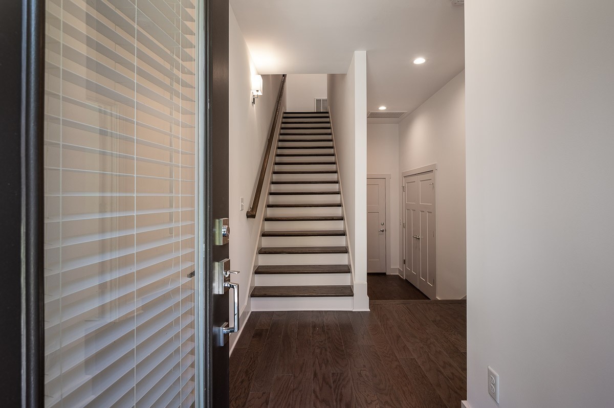 900 Meridian Street Property Photo 2