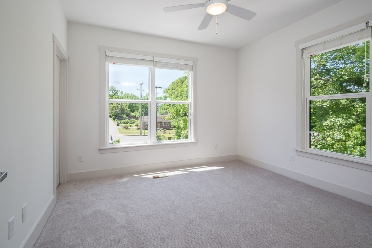 900 Meridian Street Property Photo 10