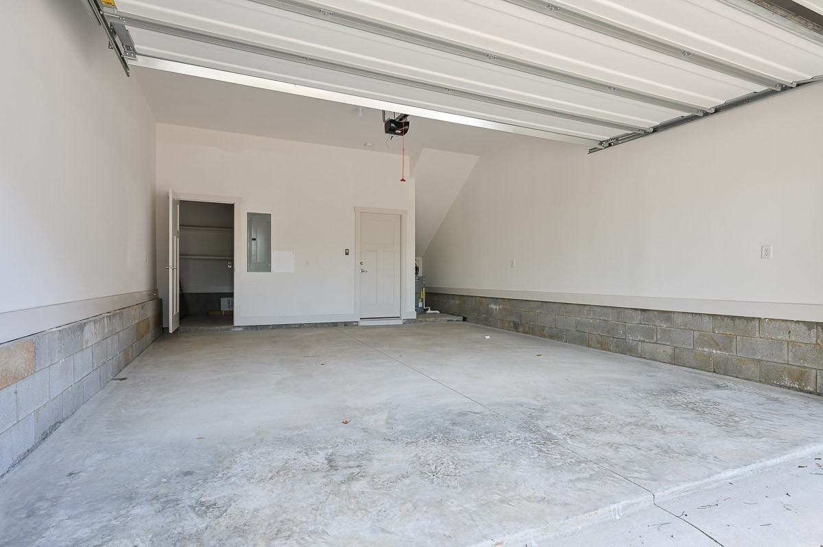 900 Meridian Street Property Photo 17