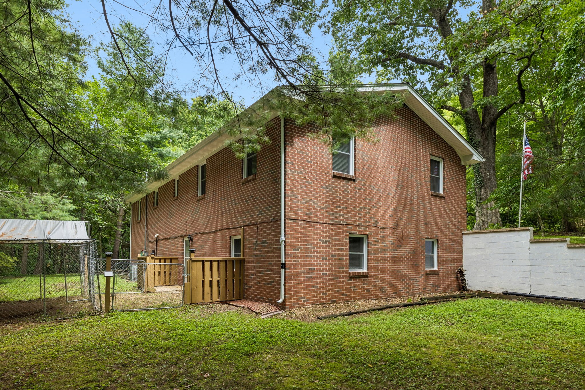 302 W Point Dr Property Photo 57
