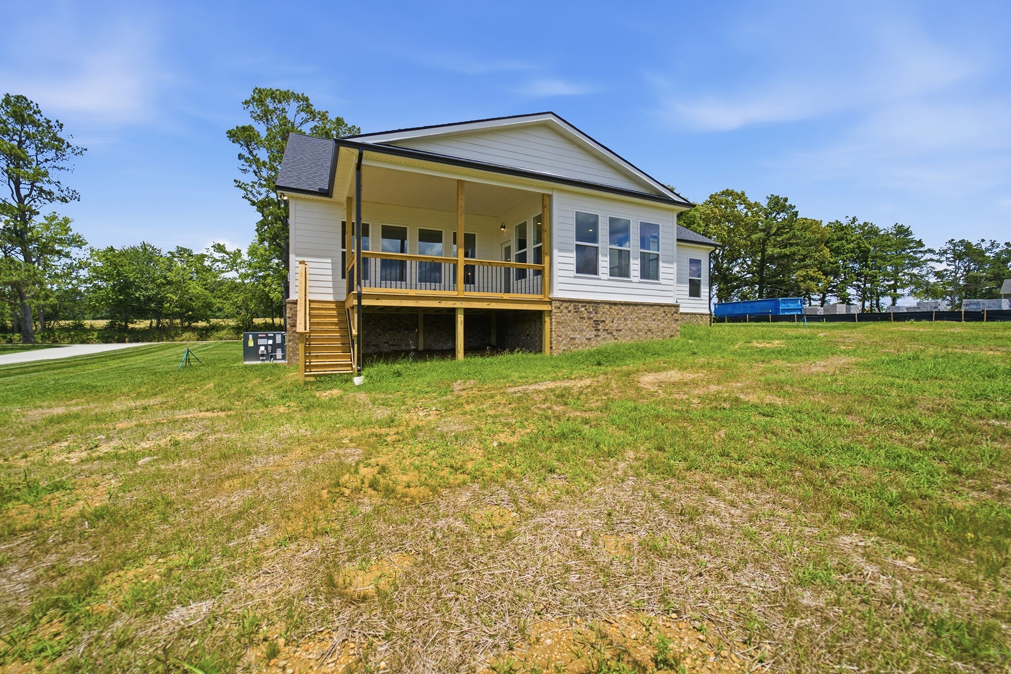 7291 Belvoir Drive Property Photo 6