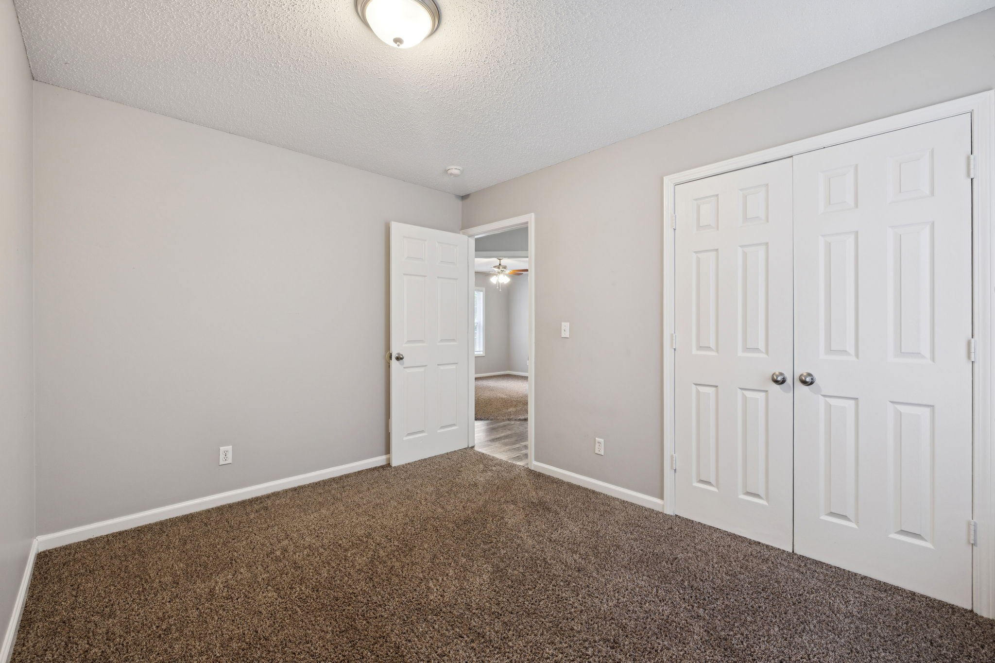 560 Grays Chapel Rd Property Photo 12