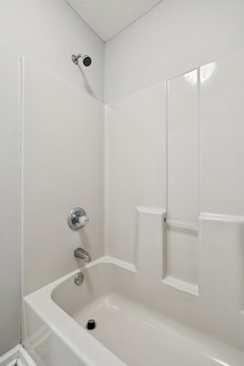 560 Grays Chapel Rd Property Photo 16