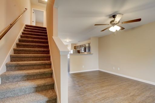 250 Fairview Lane Unit D Property Photo 3