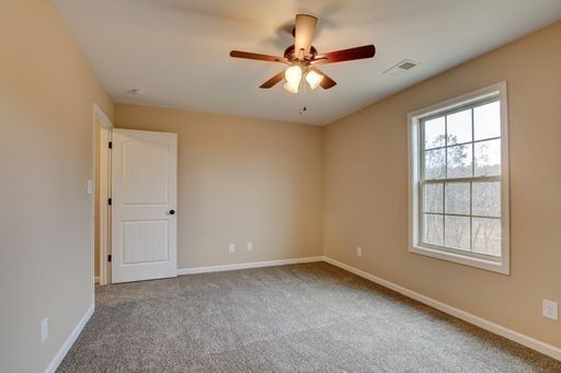 250 Fairview Lane Unit D Property Photo 10