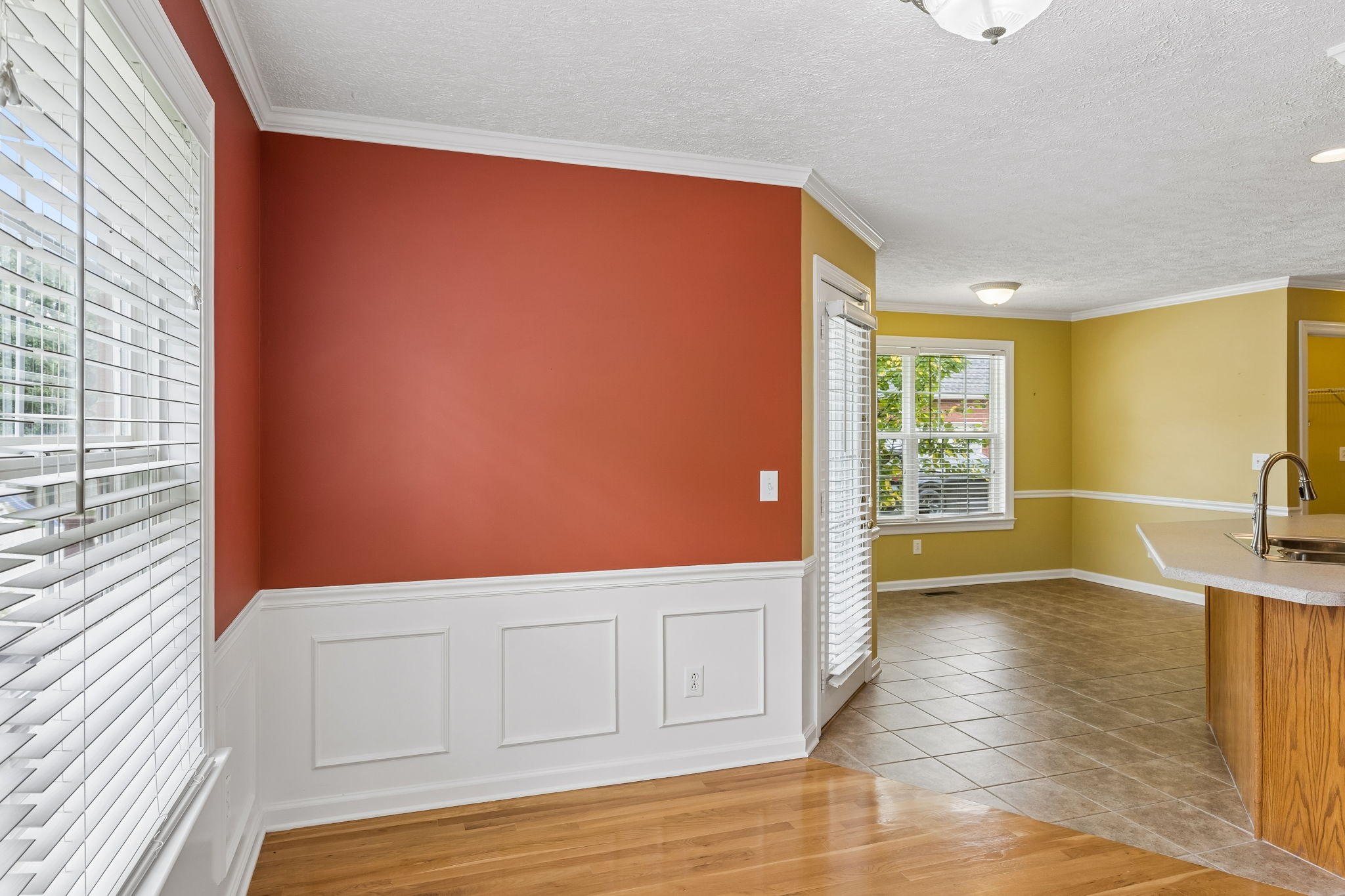 371 Sayre Ln Property Photo 10