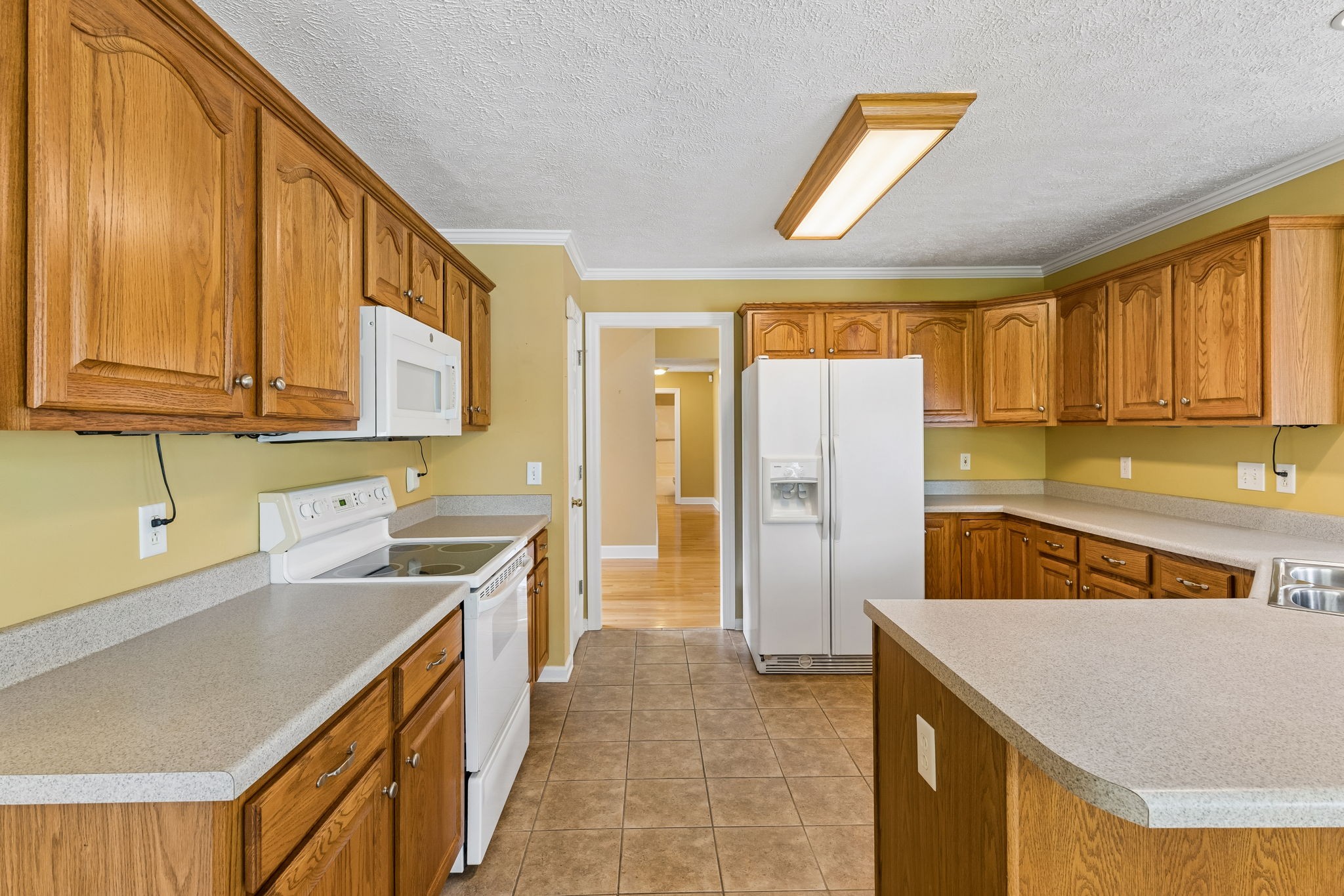 371 Sayre Ln Property Photo 13