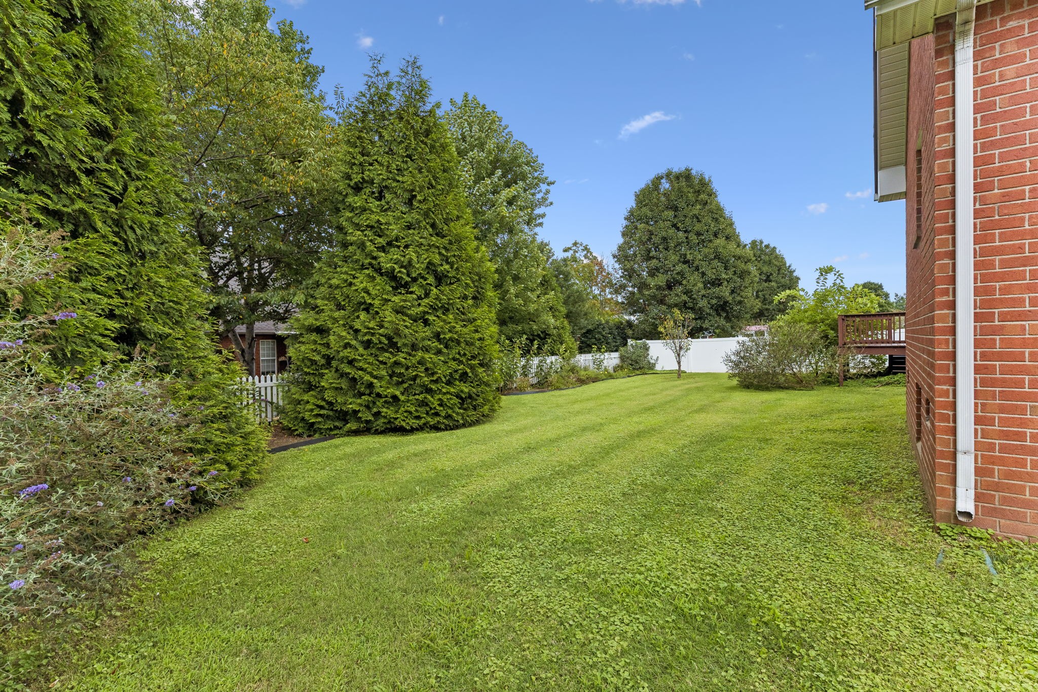 371 Sayre Ln Property Photo 35
