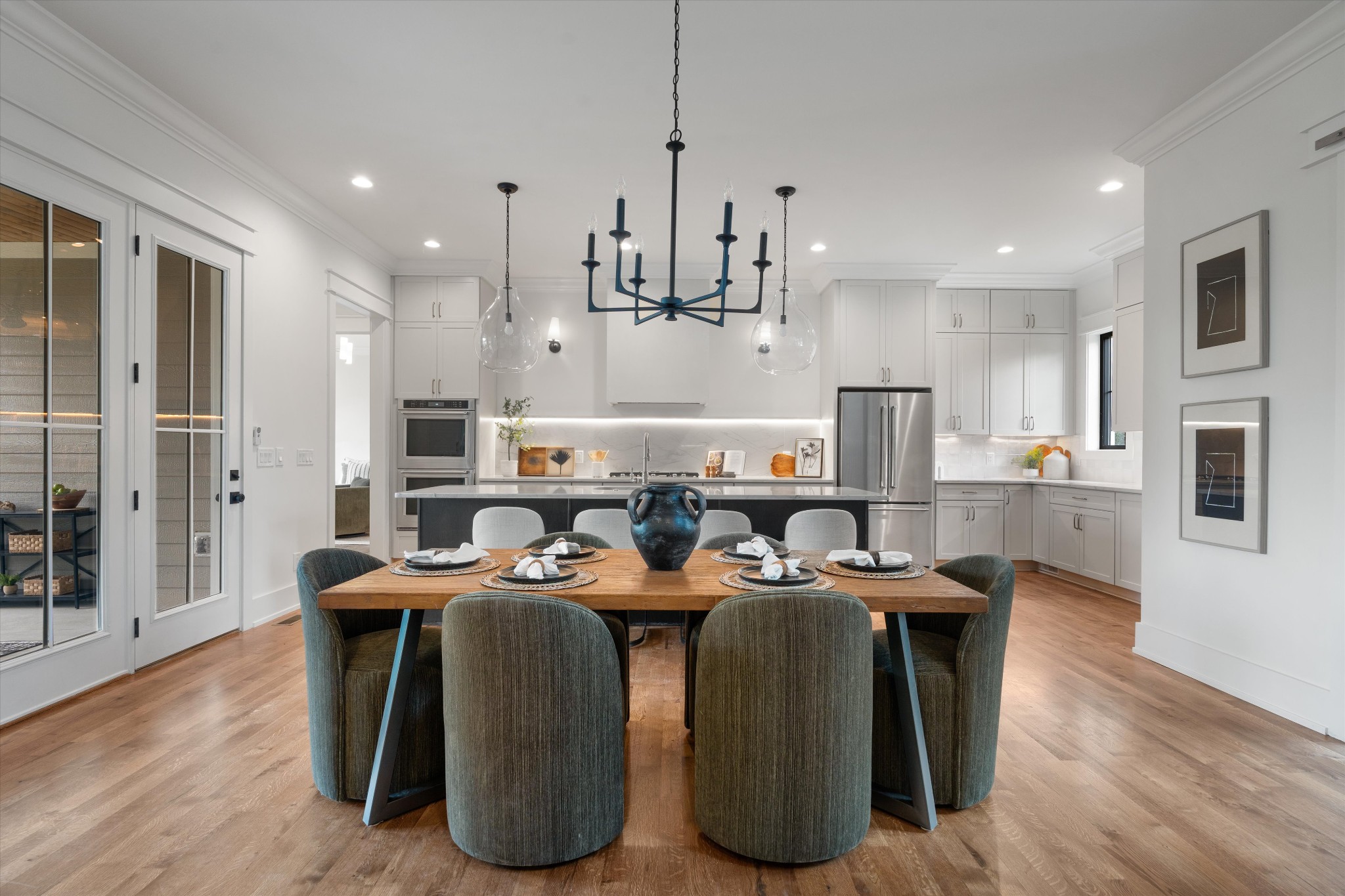 2018 Overhill Dr Property Photo 12
