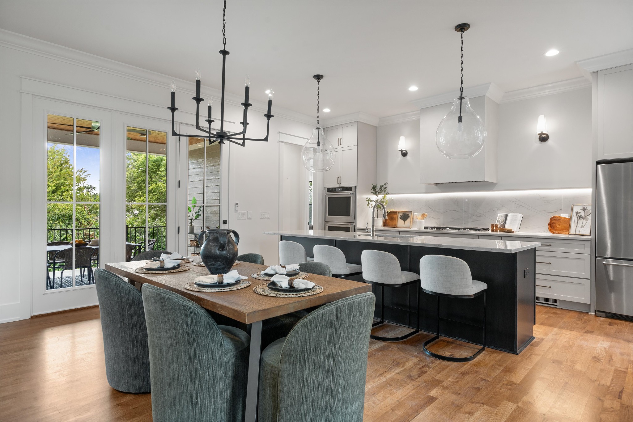 2018 Overhill Dr Property Photo 13