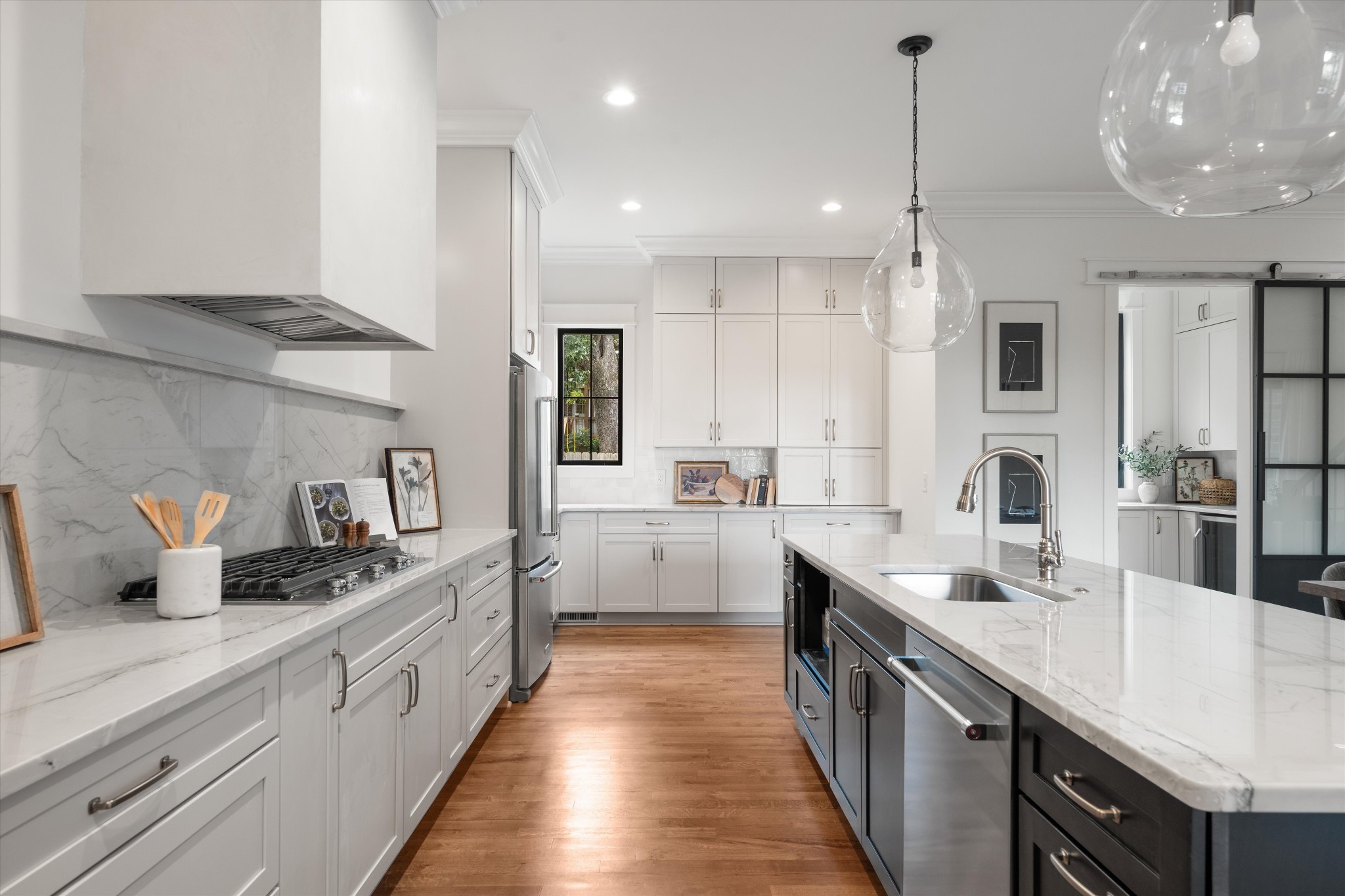 2018 Overhill Dr Property Photo 19